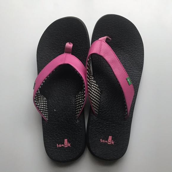 Sanuk Shoes - Sanuk Yoga Mat flip flop sandals pink black sz 8